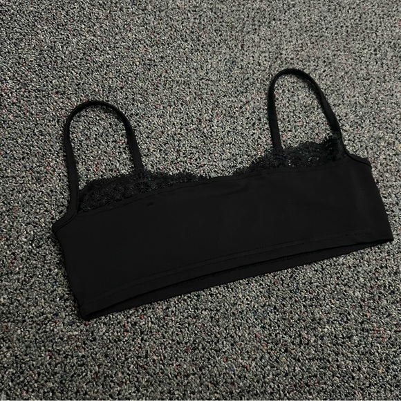 SHEIN Black Bra Basic Bralette Lace Peak-A-Boo Trim Top Shirt Adjustable Strap - Picture 5 of 15